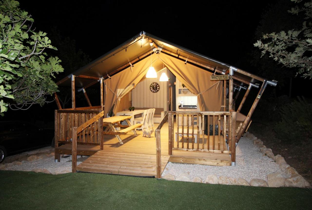 Veragua. Glamping y Apartamentos turísticos Villanueva De La Vera Exterior foto